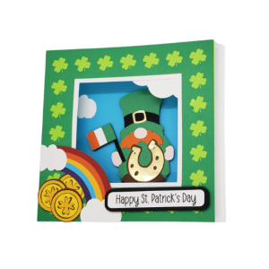 FESTIVE LUCKY GNOME TUNNEL CARD