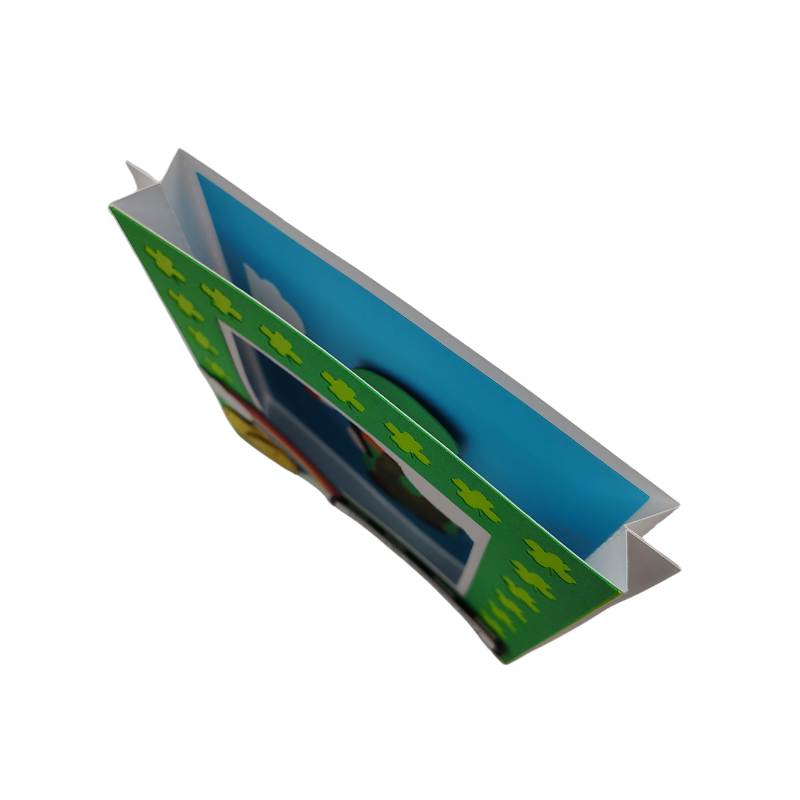 FESTIVE LUCKY GNOME TUNNEL CARD - Image 3